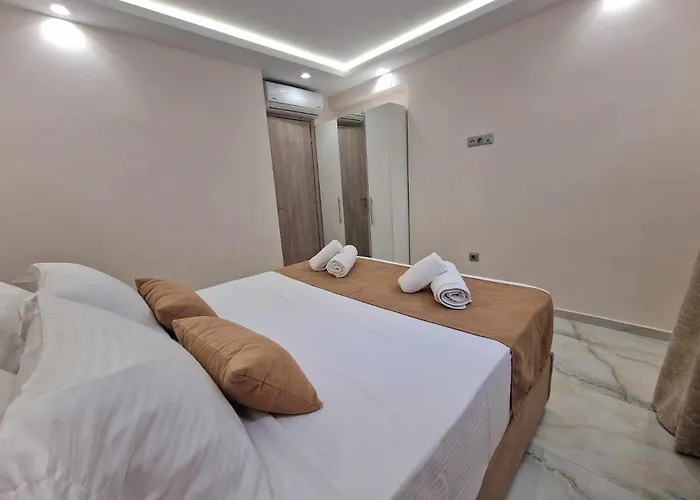 Hillside Villa Pefkochori